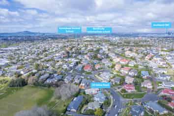 69 Velma Road, Hillcrest