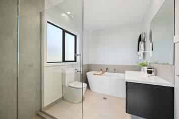 2/44 Rose Berry Crescent, Flagstaff