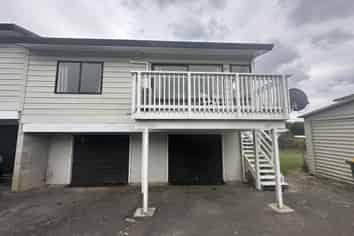 Auckland - Address withheld