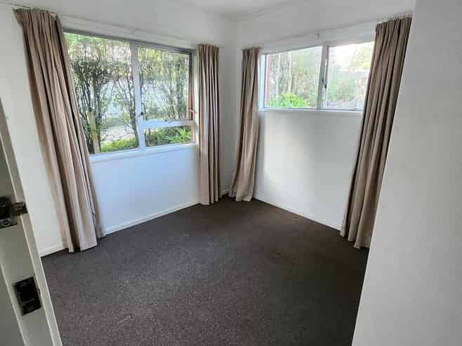 69 Holland Road, Hillcrest