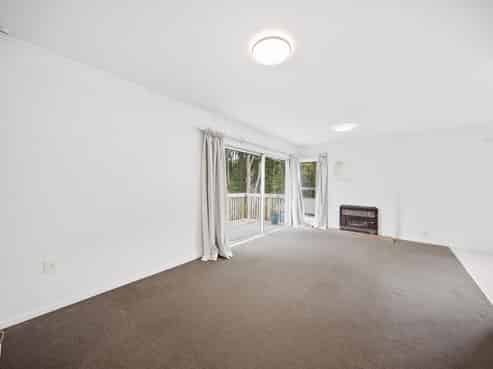 69 Holland Road, Hillcrest