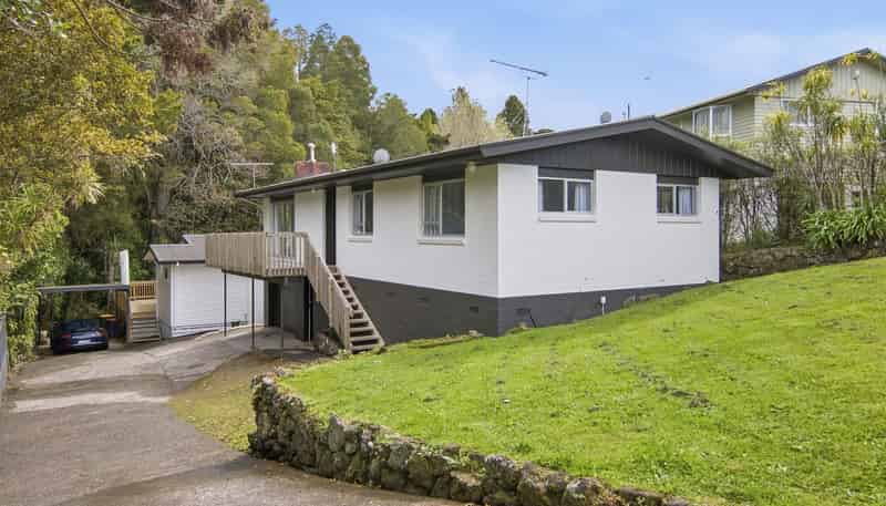 69 Holland Road, Hillcrest