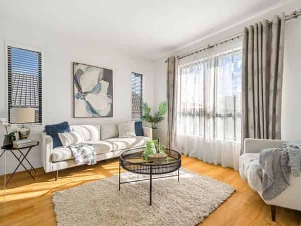 61 Eighth View Ave, Beachlands