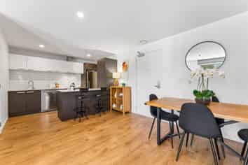 410/25 Bute Road, Browns Bay