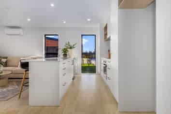 5 Cook Street, Levin