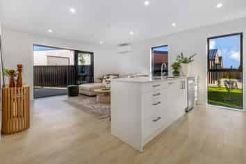 5 Cook Street, Levin