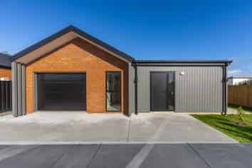 5b Cook Street, Levin