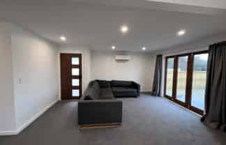 17  Grady Street , Mayfield