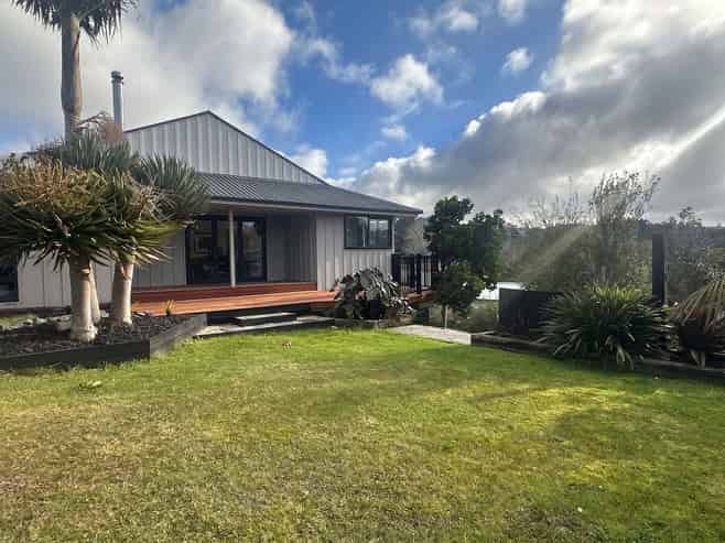 7 Hammond Avenue, Hatfields Beach