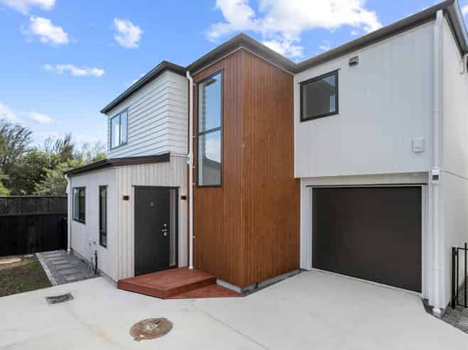 170C Methuen Road, New Windsor