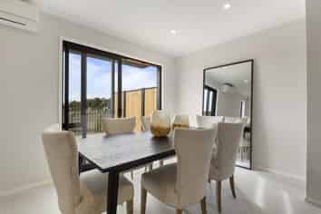 47 Te Aniwaniwa Terrace, Albany