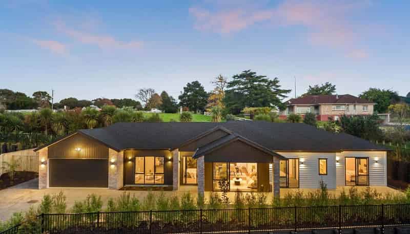 62 Rongoa Maori Way, Pukekohe