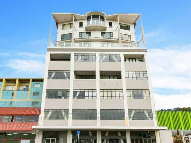 16/125 Thorndon Quay, Thorndon