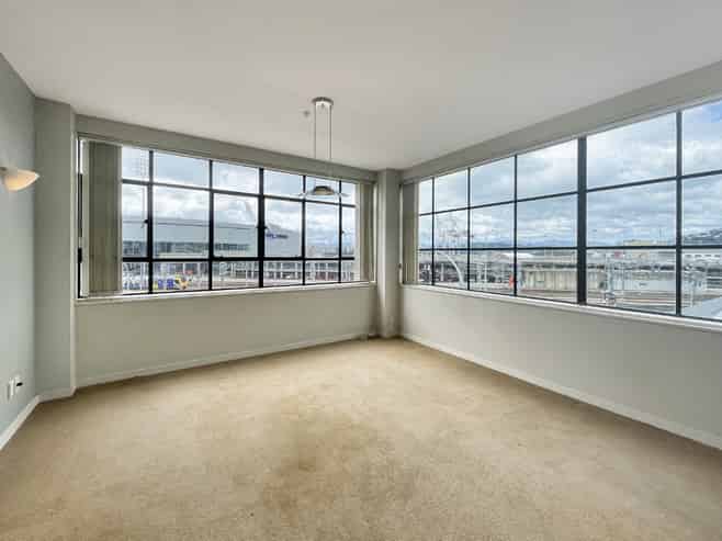 16/125 Thorndon Quay, Thorndon