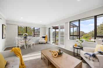 11/17 Kings Road, Panmure