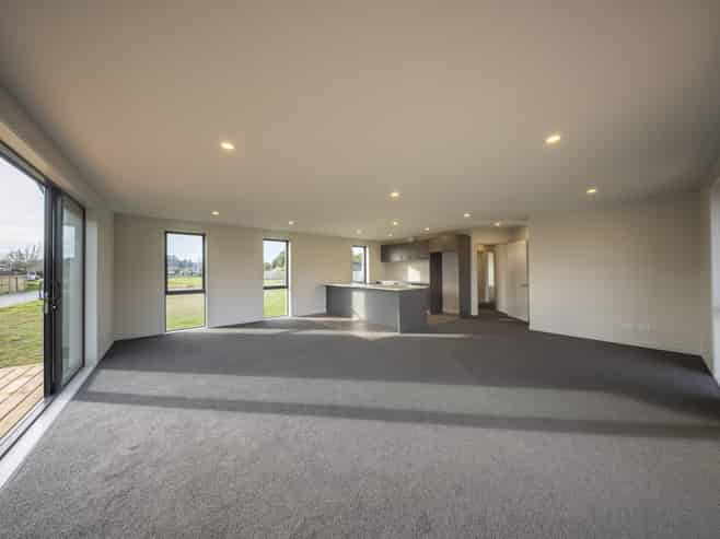 21 Tukare Loop, Te Anau