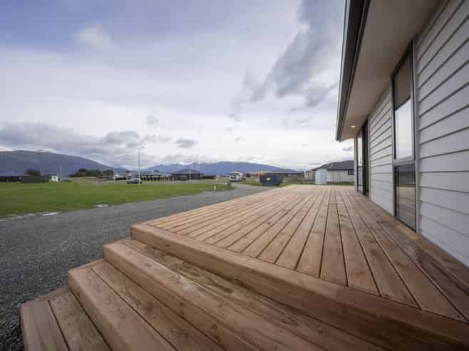 21 Tukare Loop, Te Anau