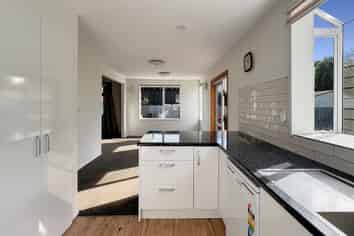 86 Westholme St, Strowan