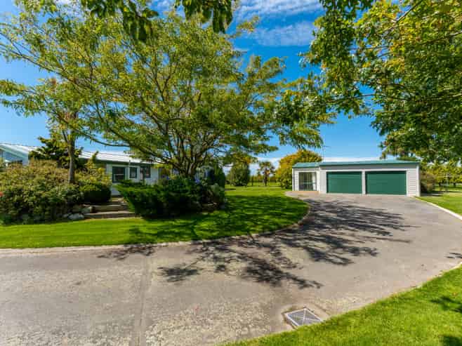 801 Rolling Ridges Road, Levels Valley