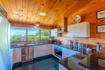 801 Rolling Ridges Road, Levels Valley