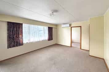 8/25 Queen Street, Dannevirke