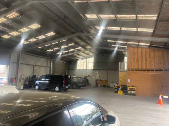 Substantial Workshop/Office Package