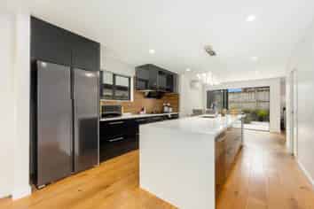 18 Toia Lane, Silverdale