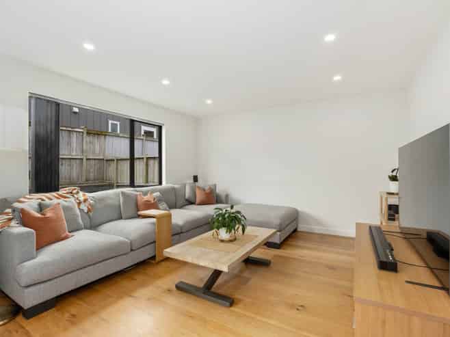 18 Toia Lane, Silverdale