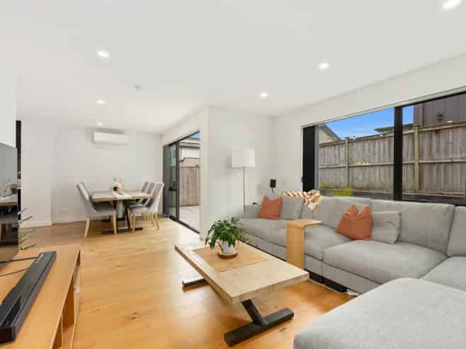 18 Toia Lane, Silverdale