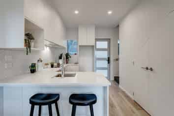 9/15 Sea Vista Avenue, Beach Haven