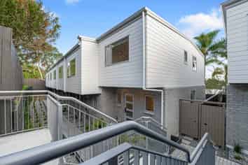 9/15 Sea Vista Avenue, Beach Haven