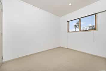 8/134 Church Street, Otahuhu