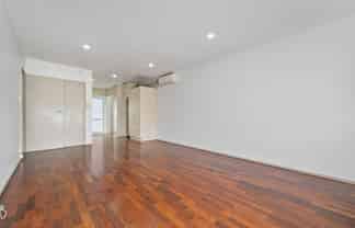 8/134 Church Street, Otahuhu