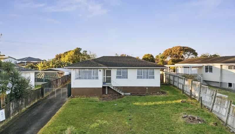 45 Moncrieff Avenue, Clendon Park