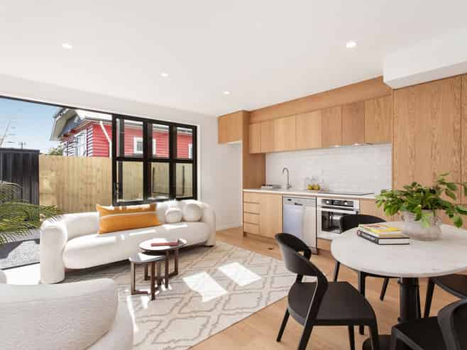 3/13 Moa Place, Christchurch Central