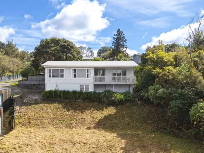 43C Verbena Road, Birkdale