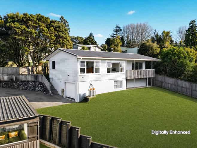 43C Verbena Road, Birkdale