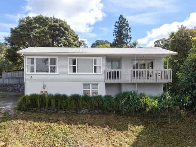 43C Verbena Road, Birkdale