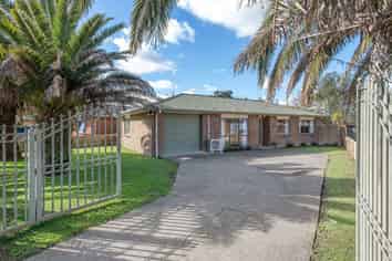 163 Te Irirangi Drive, Flat Bush