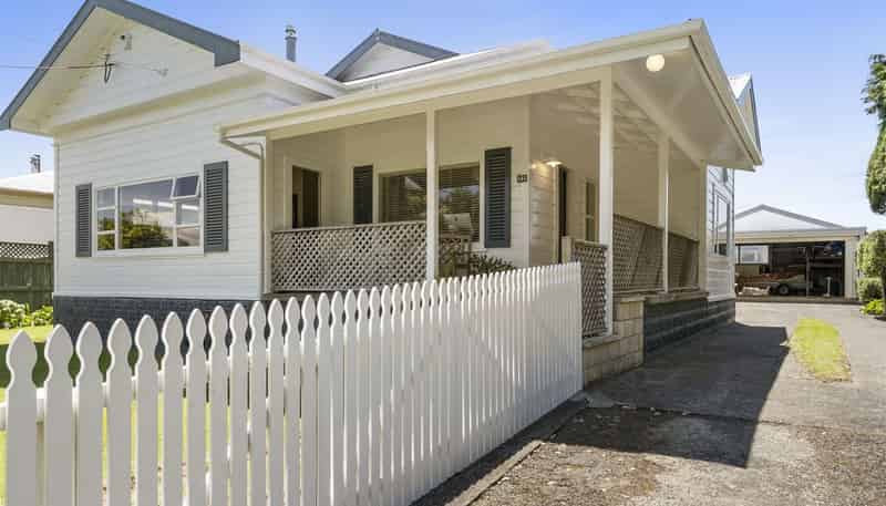32 Victoria Avenue, Dannevirke