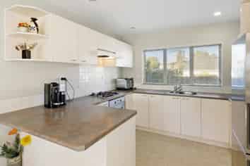 20 Motu, Mount Wellington