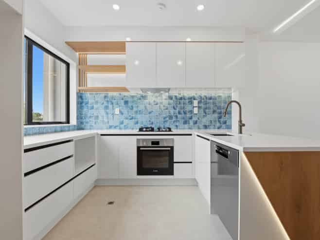 85 Otuwairoa Esplanade, Papakura