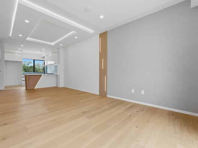 85 Otuwairoa Esplanade, Papakura