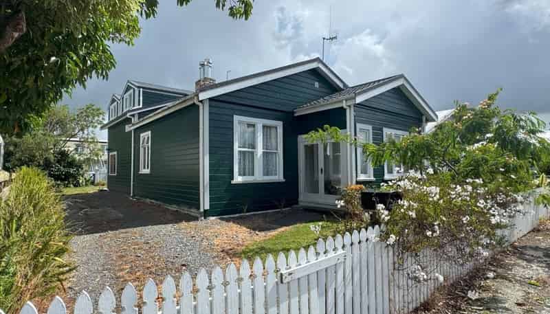 29 Dahlia Street, Palmerston North Central