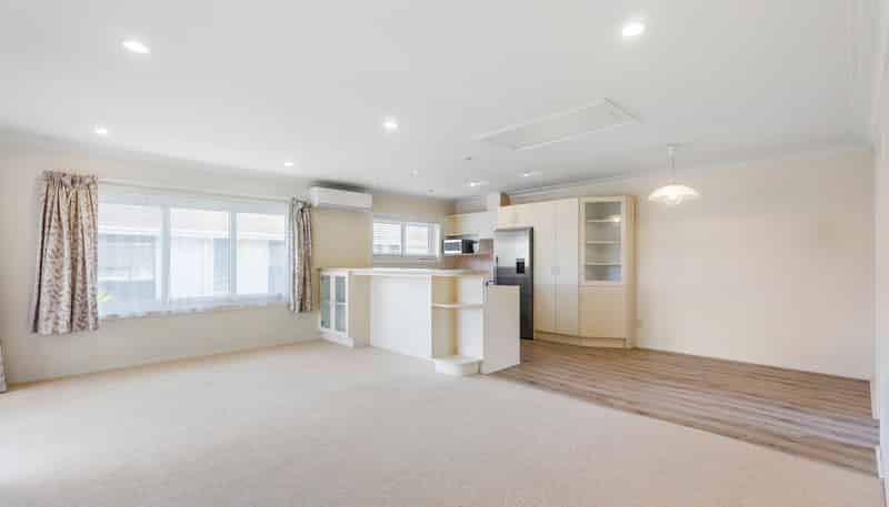2/6 Melanesia Road, Kohimarama