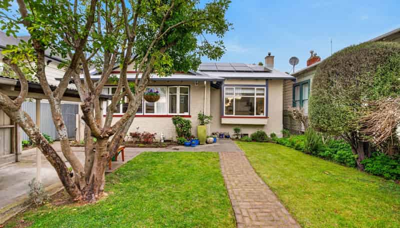 8A Ashridge Road, Napier South