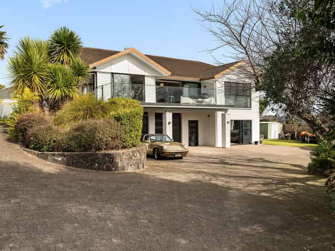 124A Levers Road, Matua