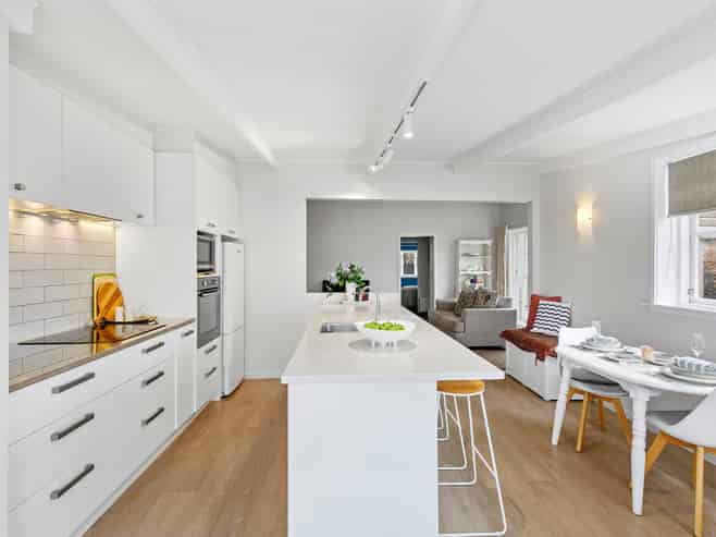 2 Richard Street, Belmont