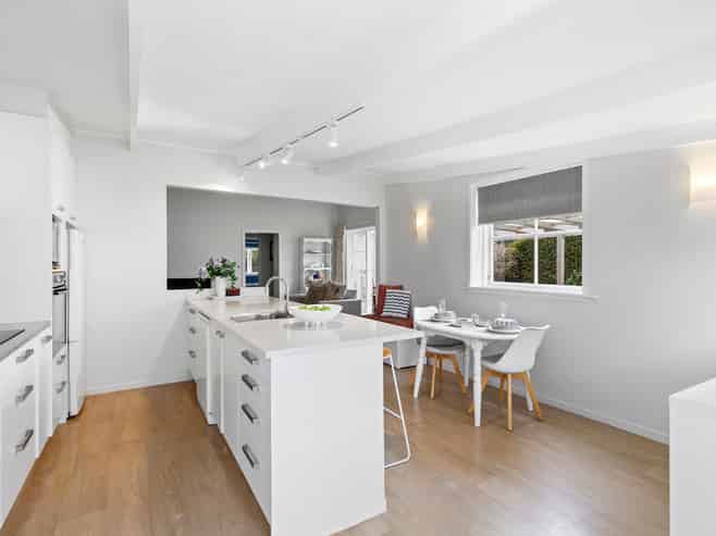 2 Richard Street, Belmont