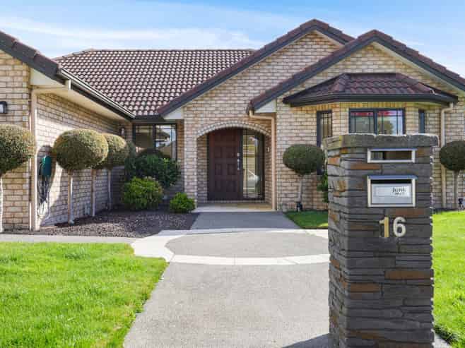16 Erceg Way, Rosehill